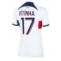 Camiseta Paris Saint-Germain Vitinha Ferreira #17 Segunda Equipación Replica 2023-24 para mujer mangas cortas